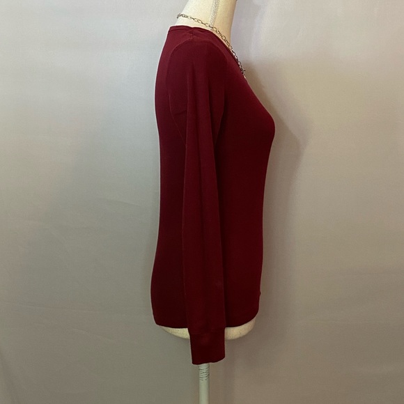 Tops/T-Shirts/Tanks👚 - 2 for $15 or 3 for $20 (Mix & Match) - Picture 3 of 5